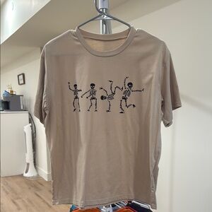 SHEIN Tan Skeleton Graphic Tee